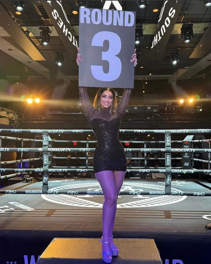 Очарование ринг-гёрлс: взгляд на обаятельных девушек, завоёвывающих сердца болельщиков