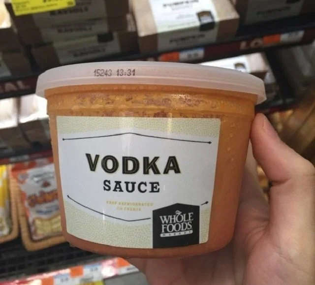 Странные и экзотические продукты, которые можно найти в магазинах за границей