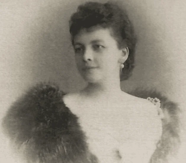 Деньги и потерянные привилегии: как помещица столкнулась с финансовыми проблемами после революции