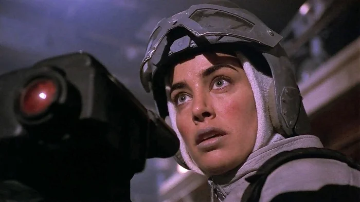 Незаслуженно недооцененный: почему "Крикуны" 1995 года стали культовой фантастикой