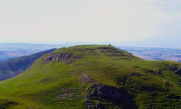 Почему в замках танцевали в теплой одежде и что случилось с Шервудским лесом?