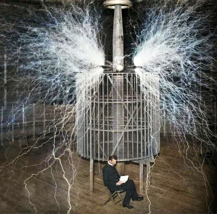 Захватывающие моменты истории: 20 раскрашенных фотографий ХХ века