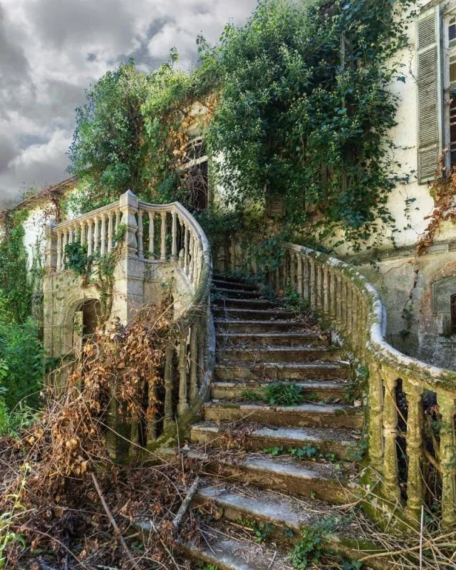 Атмосферные фотографии заброшенных локаций