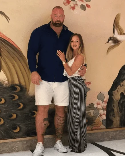 Какой рост мужчин привлекает 90% женщин: мнение учёных