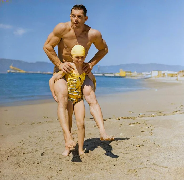 Удивительные раскрашенные фотографии ХХ века: подборка из 20 снимков