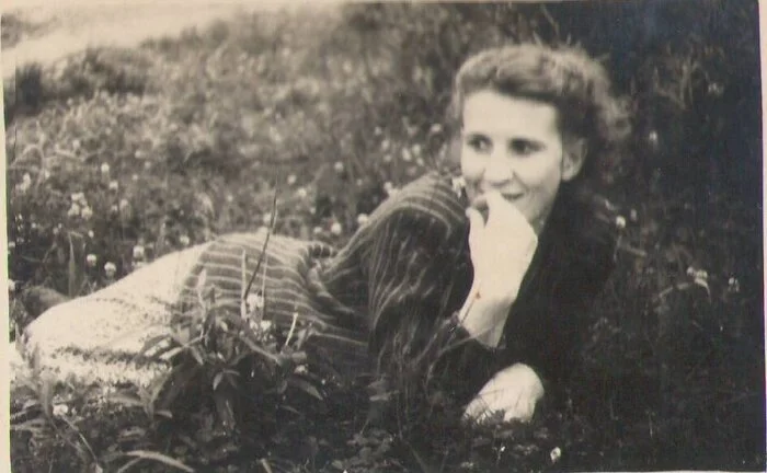 Дневник Олимпиады Поляковой: ожидание немецких войск и уроки истории