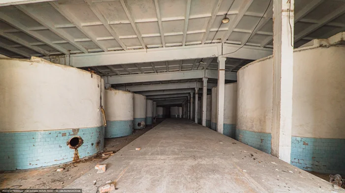 Исчезновение истории: заброшенный винный завод в Крыму как пример закрытых производств