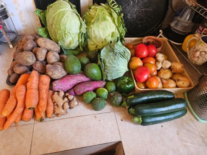 Жители 15 стран показали, сколько стоят продукты