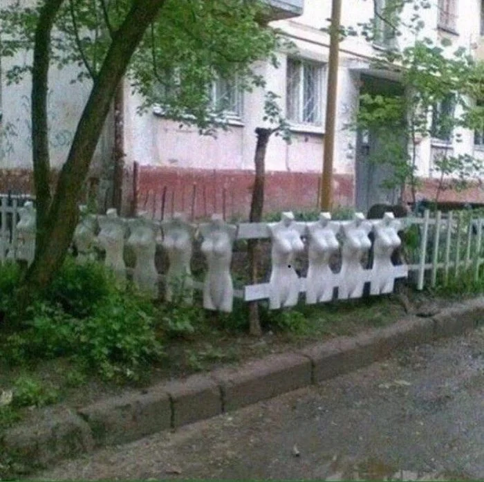 Бессмысленный и беспощадный ЖЭК-арт