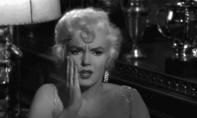 Фильмы с возрастными ограничениями в СССР: невинные, но запрещённые