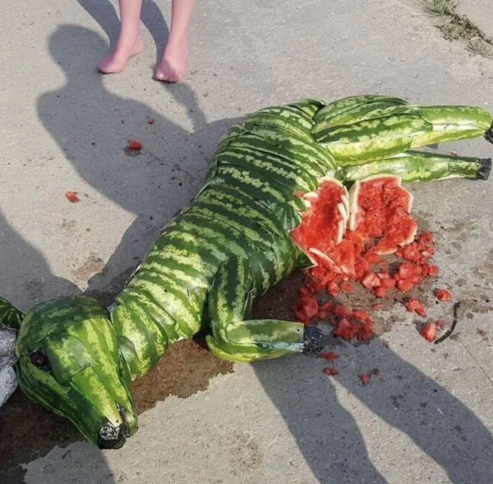 Этот непревзойденный черный юмор снова поднимет нам настроение