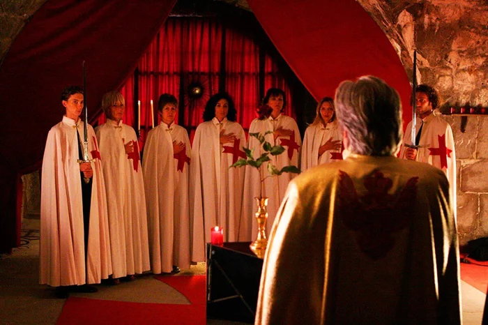 Прыжок в подземелье, скачок на Сириус и современные тамплиеры