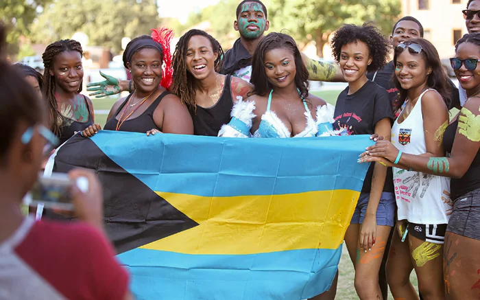 Как обстоят дела на Багамах, где почти нет налогов?