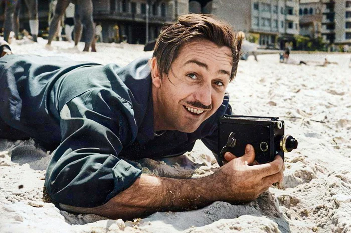 20 раскрашенных фотографий известных личностей ХХ века из СССР и всего мира