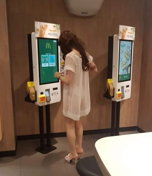 Странности на грани: 15 людей, которых не забудешь