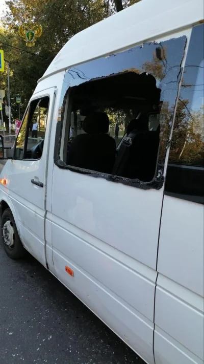 Нападение в Щёлкове: мужчины на Infinity атаковали микроавтобус с людьми