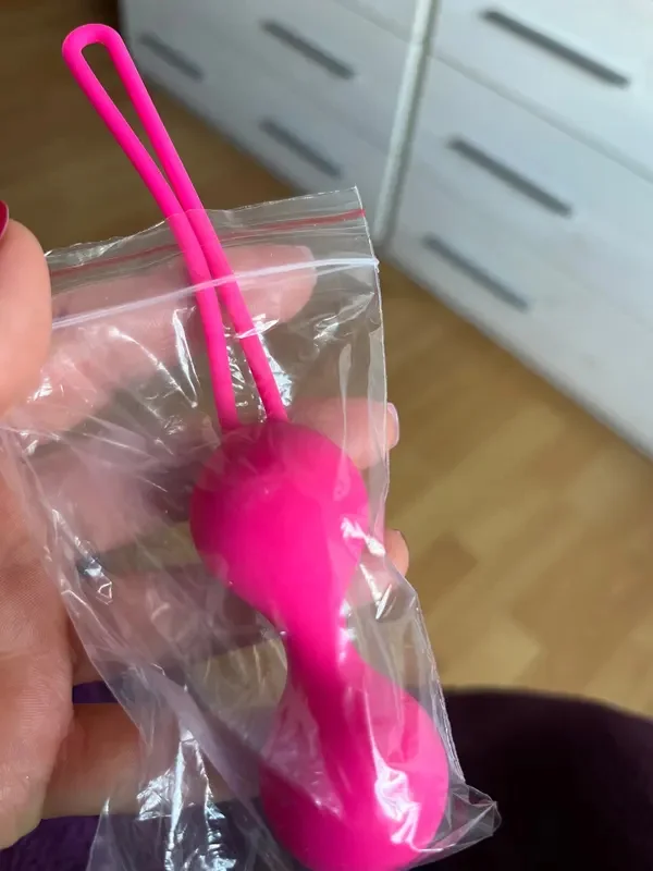 Для чего женщинам нужен тренажер Кегеля?