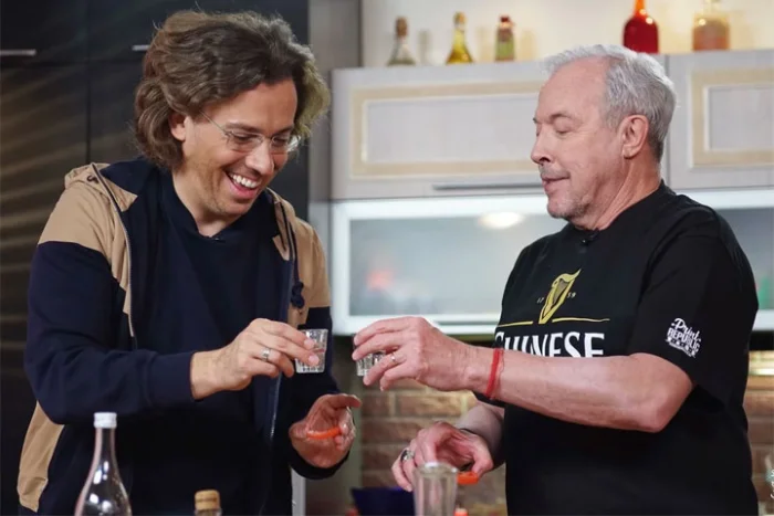 Галкин и Макаревич не могут оставаться в Израиле: новые реалии для иноагентов