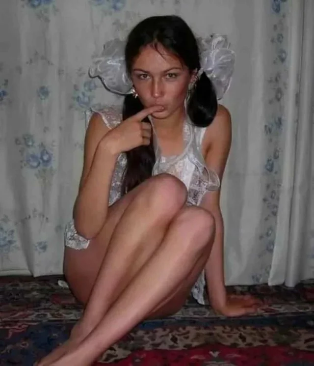 Девчата из 90 - х и 00 - х