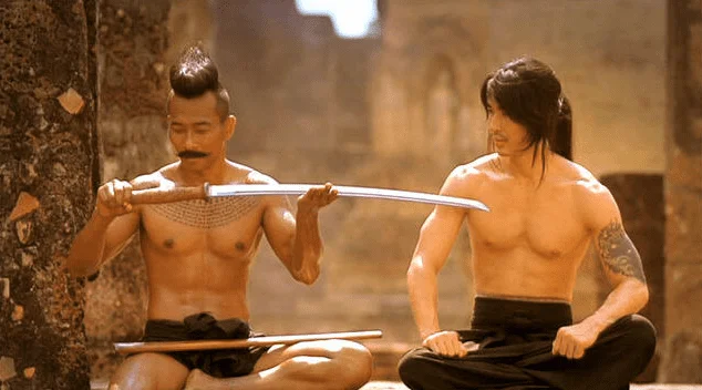 Почему личную гвардию тайского короля веками составляли 400 красивых женщин?