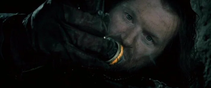 Что делает Кольцо Всевластия таким могущественным и почему Фродо не использовал его для завоевания мира?