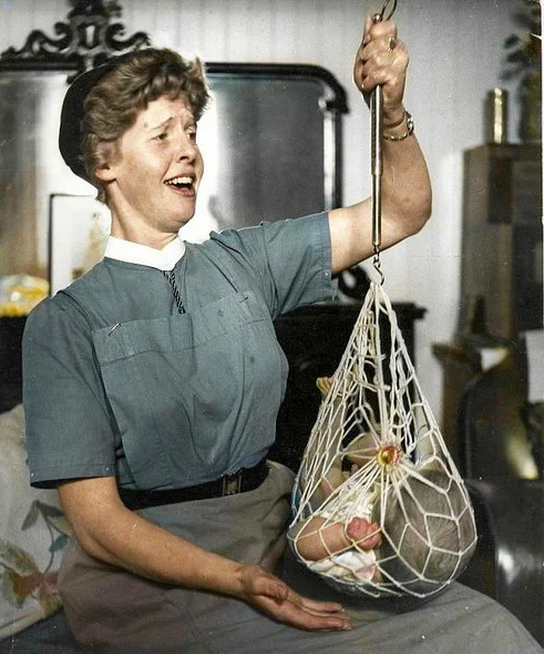 20 раскрашенных фото Великобритании ХХ века: любопытные моменты из прошлого