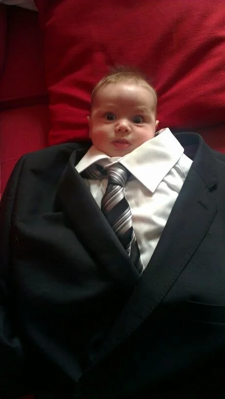 Мама — это забота, а папа — источник веселья!