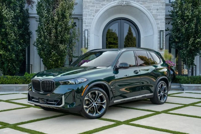 Кроссовер BMW X5: Специальная версия, приуроченная к 25-летнему юбилею