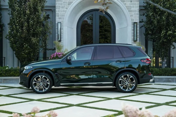 Кроссовер BMW X5: Специальная версия, приуроченная к 25-летнему юбилею