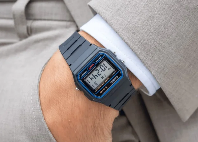 Casio F-91W: как обычные часы могут стать причиной ареста в США?