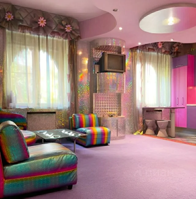 В Москве выставили на продажу квартиру с невероятным дизайном