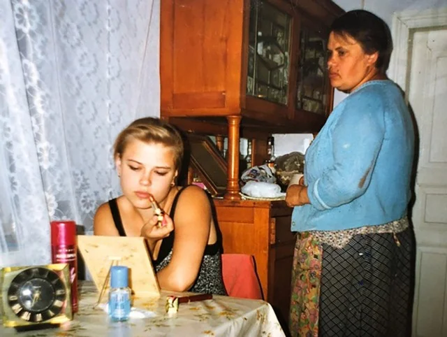 Красивые девчонки из 90-х и 00-х