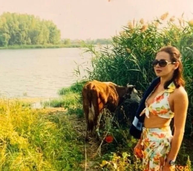 Девчата из 90-х и 00-х