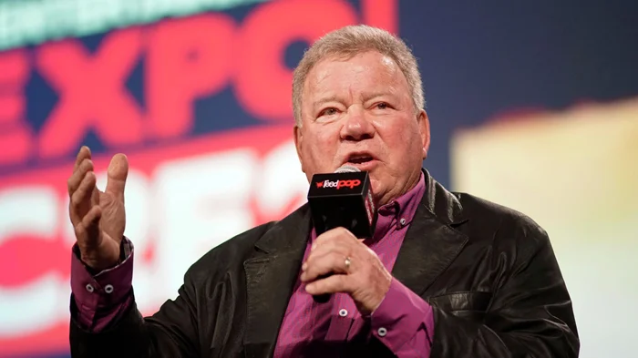 С кем из звёзд у вас был самый неприятный опыт общения и по какой причине?