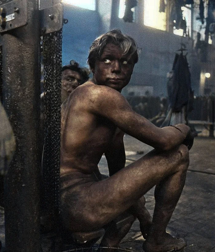 Фрагменты прошлого: редкие и интересные ретро-фото Европы. 20 раскрашенных снимков ХХ века