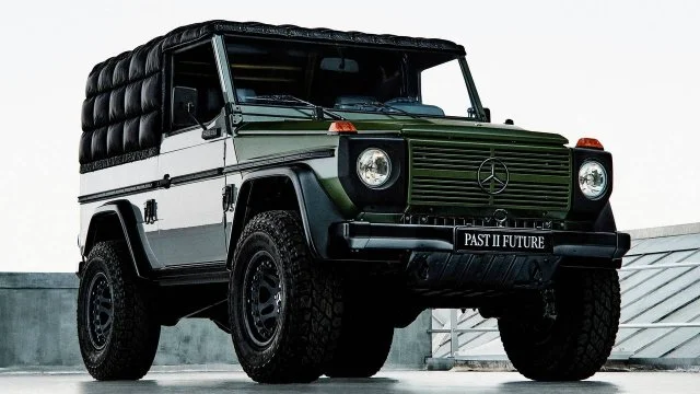 Модный дом Moncler и Mercedes-Benz при участии Nigo воссоздали культовый G-Class 1990-х