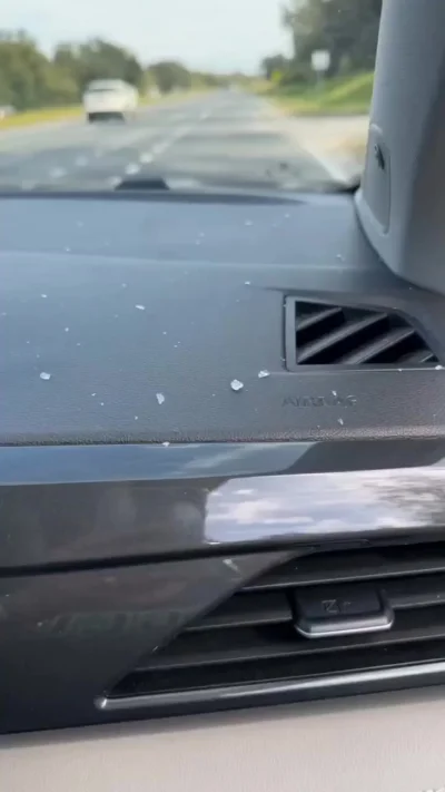 - Почему вы опоздали на работу?!