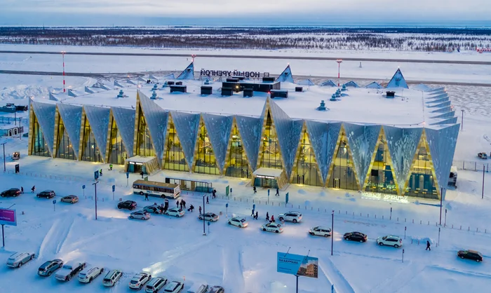 Новый пассажирский терминал аэропорта в Новом Уренгое: что изменилось?