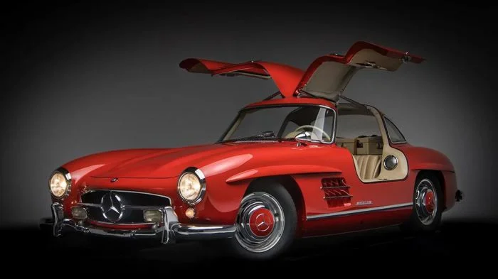 Редчайший Mercedes-Benz 300 SL "крыло чайки" отправится на торги