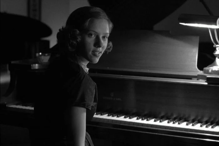 Топ лучших кинообразов Скарлетт Йоханссон