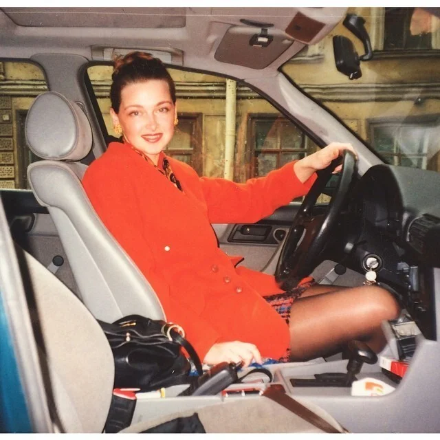 Красивые девчонки из 90-х и 00-х