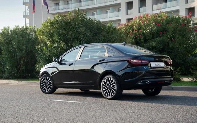 АвтоВАЗ выводит на рынок стильную Lada Aura