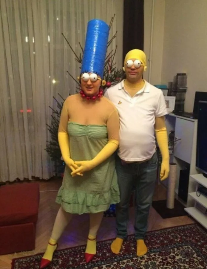 Смешные и нелепые: 20 костюмов для праздников на работе