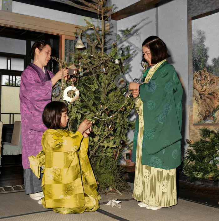 Новогодняя атмосфера прошлого: фотографии из разных стран