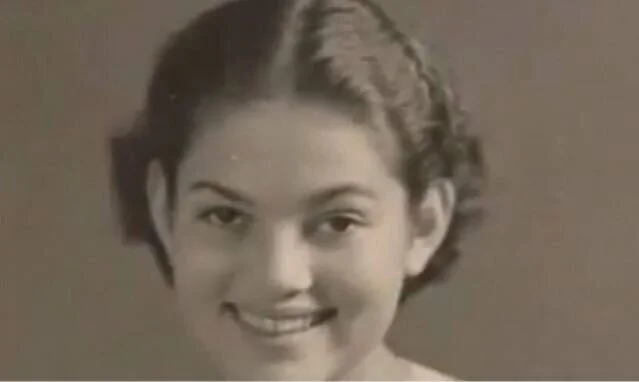 Женщина утешения