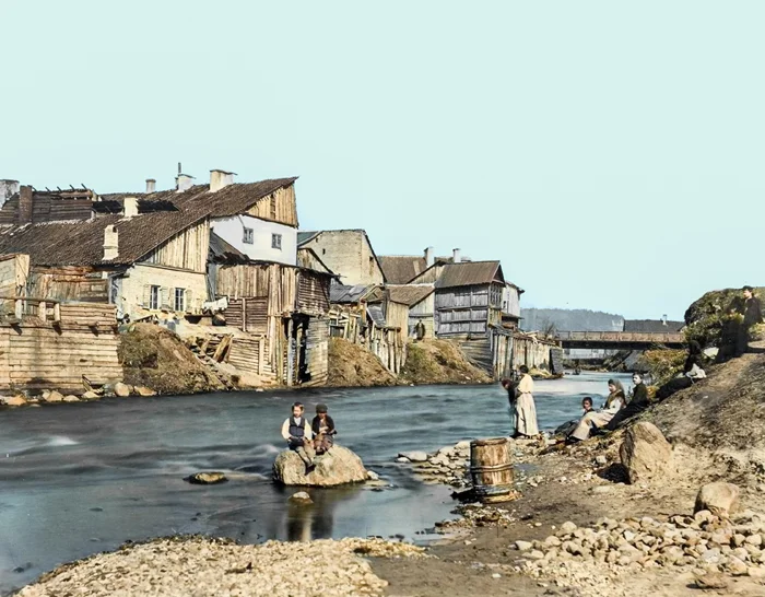 20 раскрашенных снимков, раскрывающих жизнь в Российской Империи