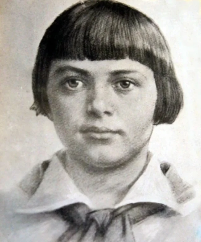 Зина Портнова: история её долгих каникул