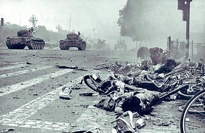 Фото ужасов Тяньаньмэнь из западных СМИ оказалось подделкой
