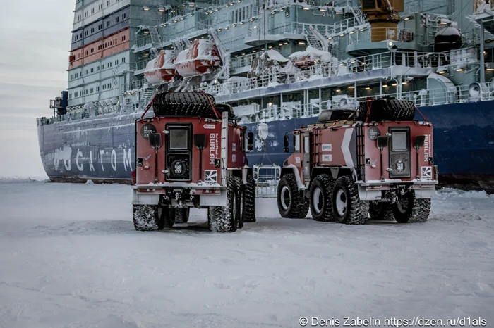Самый мощный атомный ледокол в мире: как он работает и разбивает любой лёд