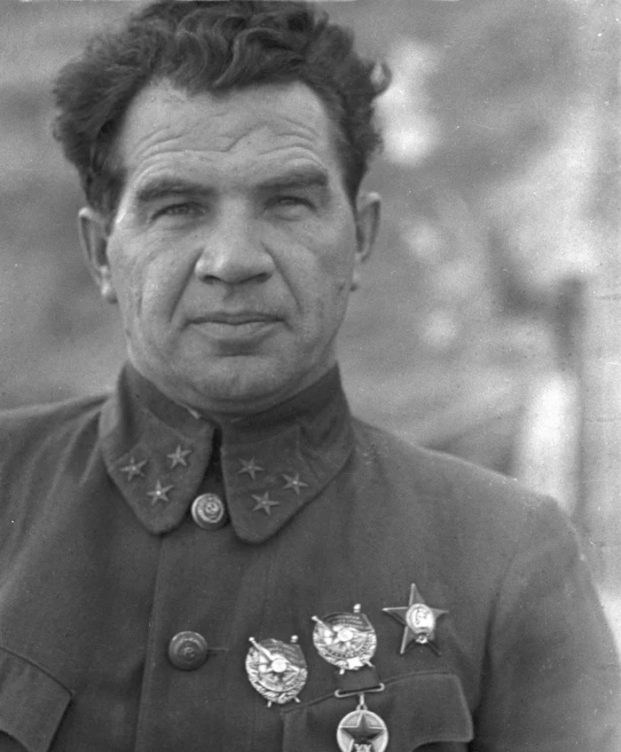 Маршал, оставшийся со своими солдатами: единственный в истории СССР